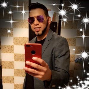 Meet your Posher, Felipe